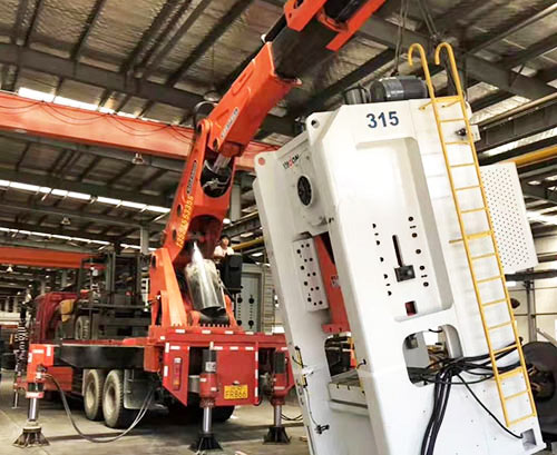 鄱阳县提升工作效率，选择优质折臂吊租赁服务