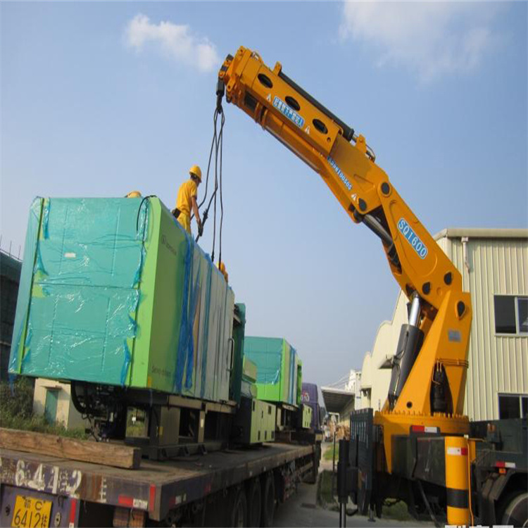 鄱阳县100吨折臂吊出租大概多少钱