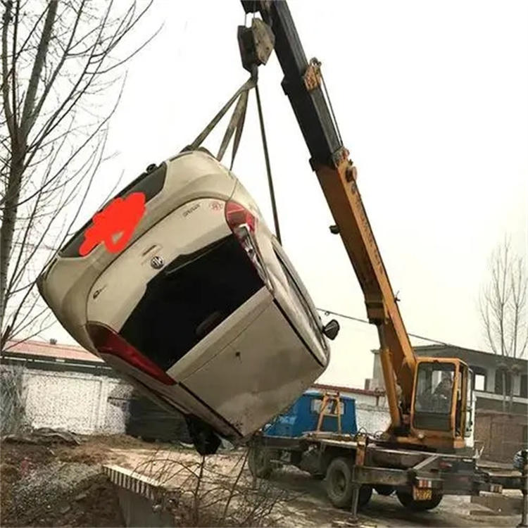 鄱阳县随时待命，吊车24小时道路救援服务全解析